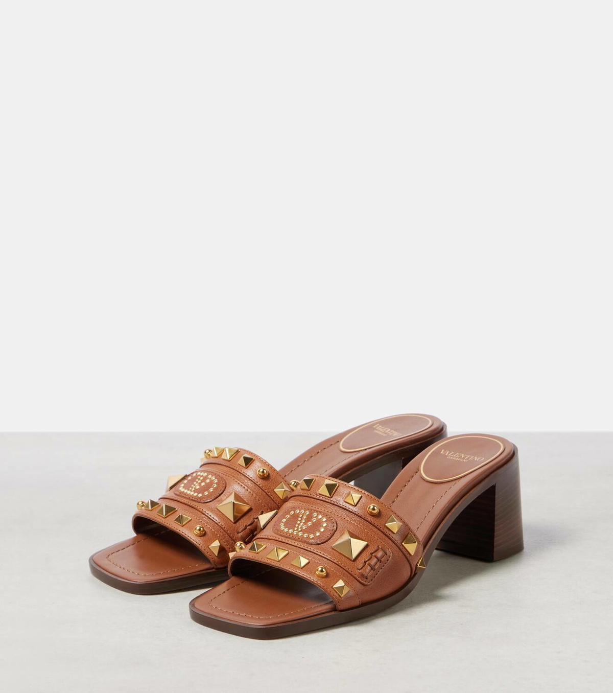 サンダル・ミュール Valentino Garavani Mule Plaster Caster In Pelle Valentino Garavani Plaster Caster 60 studded leather mules