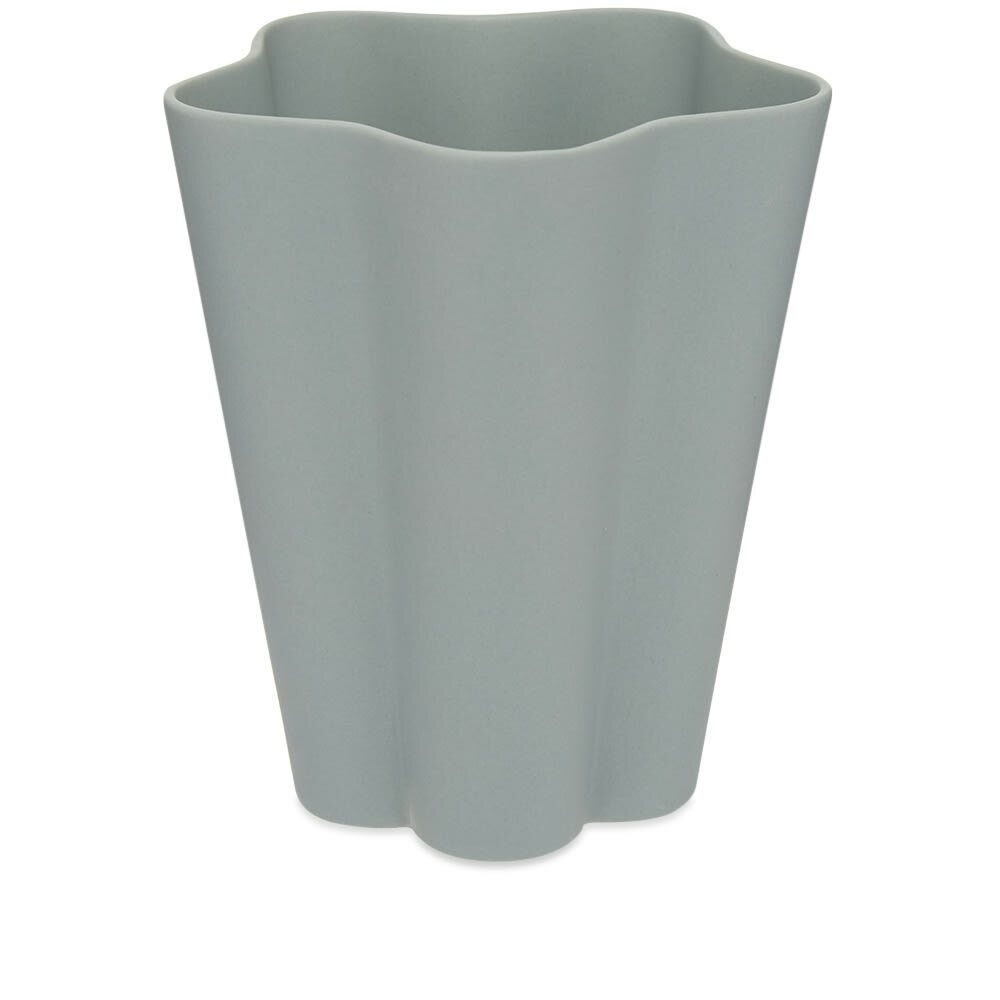 THE CONRAN SHOP HAY IRIS VASE グレー L HAY Iris Vase - Large in Grey HAY