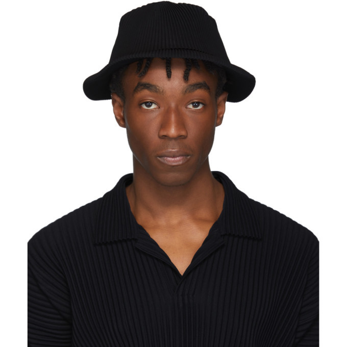 Homme Plisse Issey Miyake Black Pleats Bucket Hat