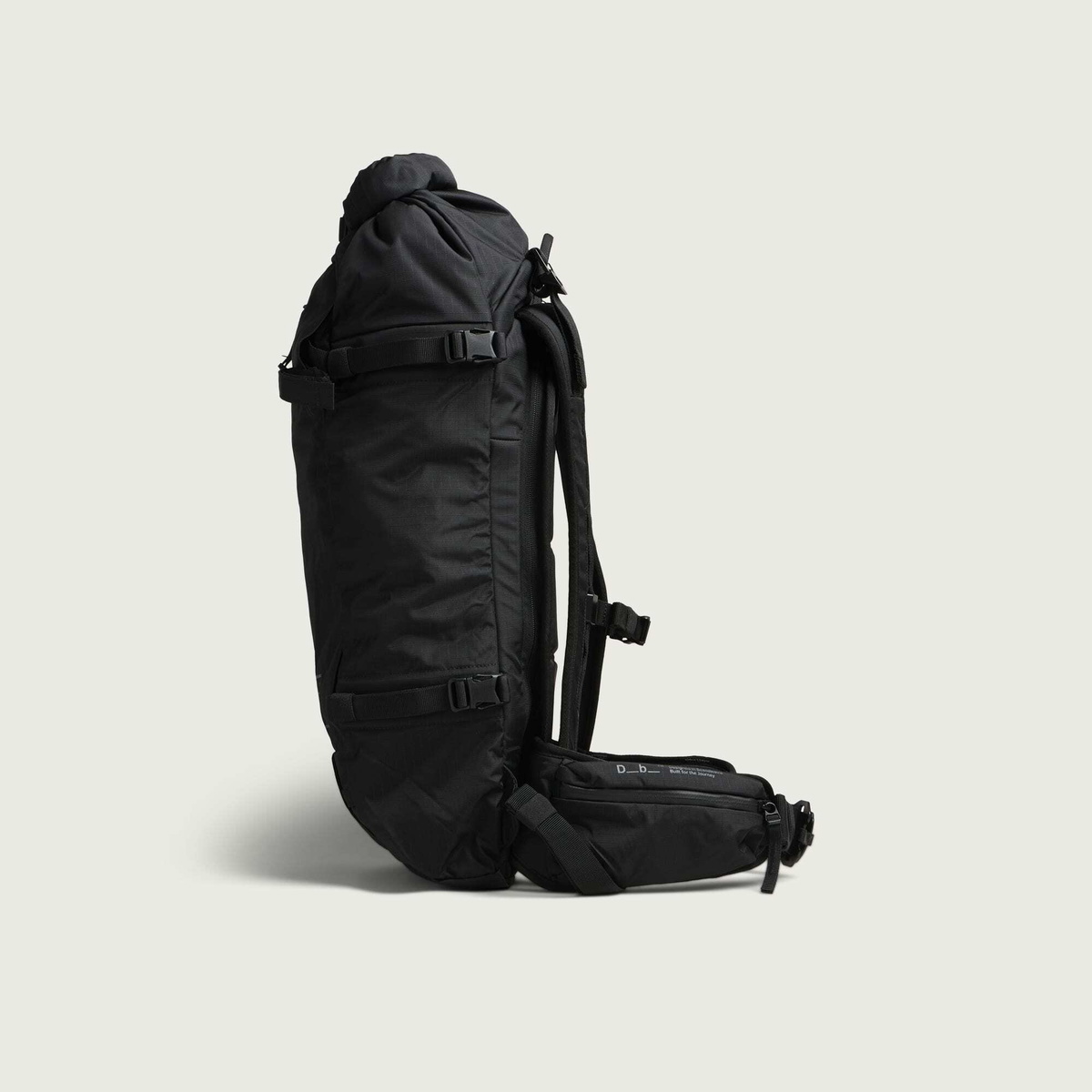 Db Journey Snow Pro Backpack 32L in Black Out