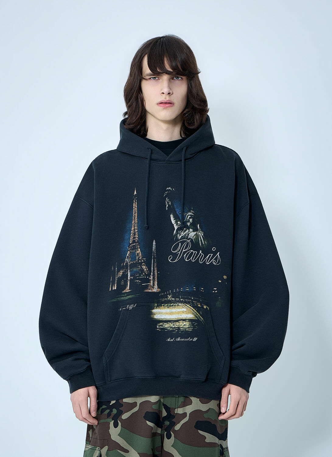 VETEMENTS Paris Tourist Zip Up Hoodie