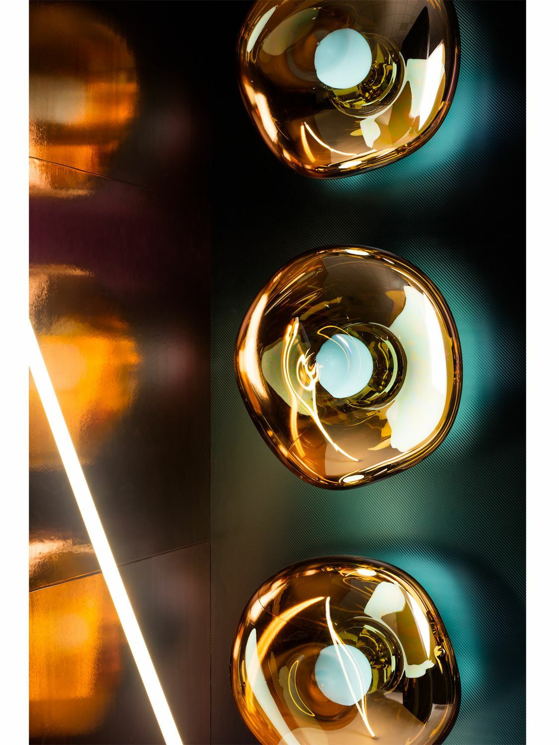 TOM DIXON Gold Led Melt Mini Surface Wall Lamp