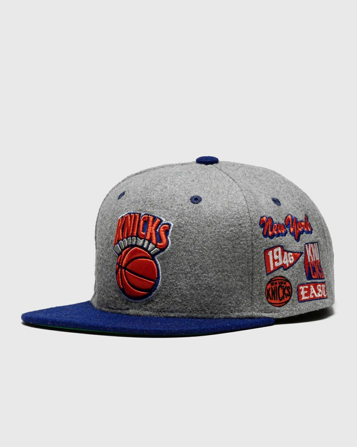 Mitchell & Ness New York Knicks   Melton Patch Snapback Grey - Mens - Caps