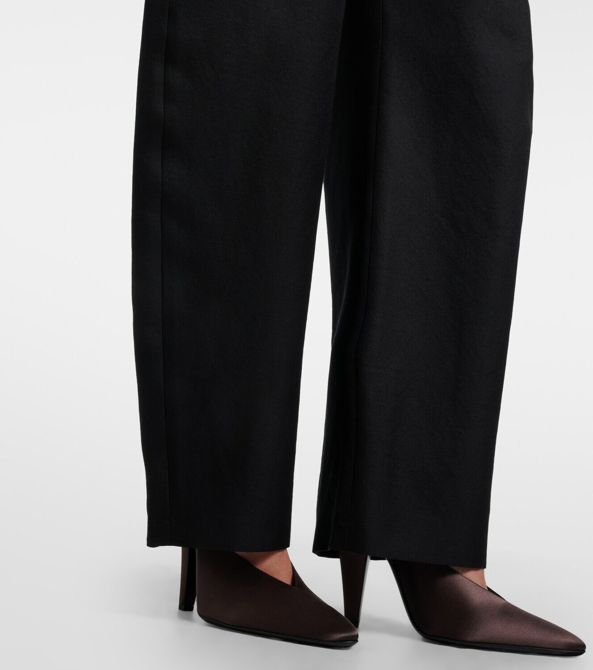 Alaïa Cone satin mules