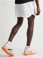 Nike Tennis - NikeCourt Advantage Dri-FIT Tennis Shorts - White