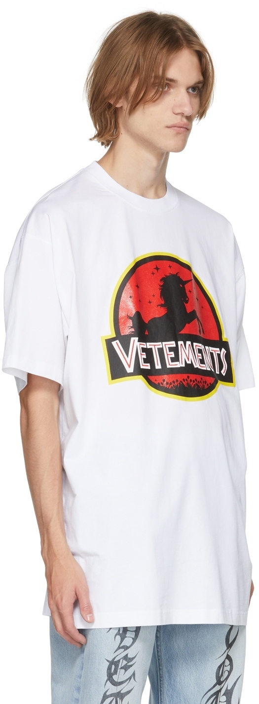 VETEMENTS White Wild Unicorn T-Shirt Vetements
