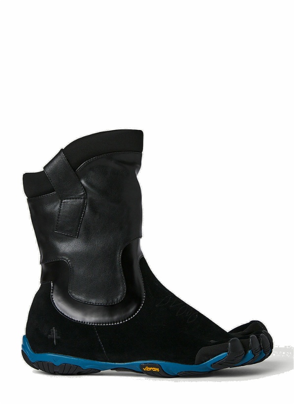 Photo: VFF Boots in Black