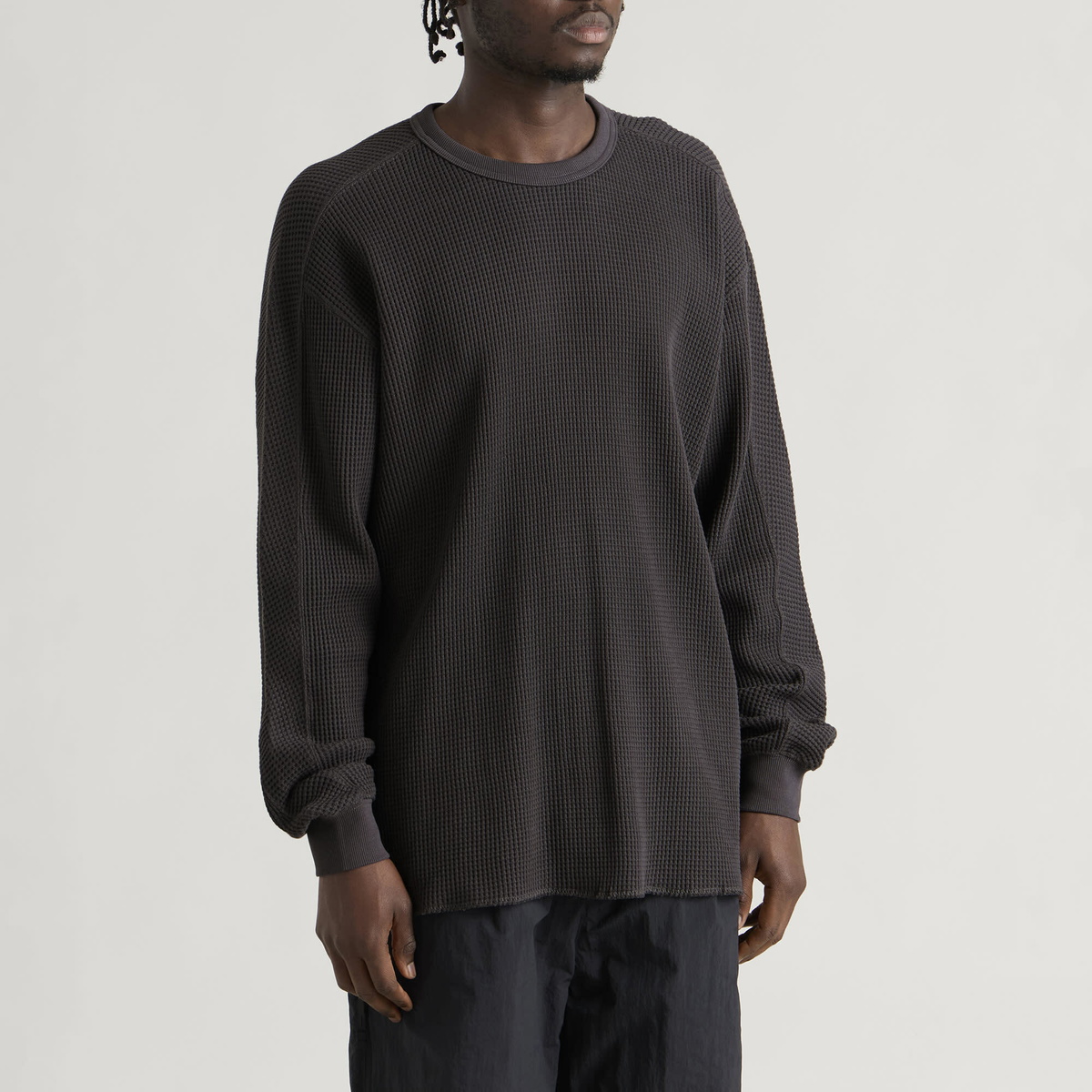 Snow Peak Men's Heavyweight Waffle Pullover in Charcoal