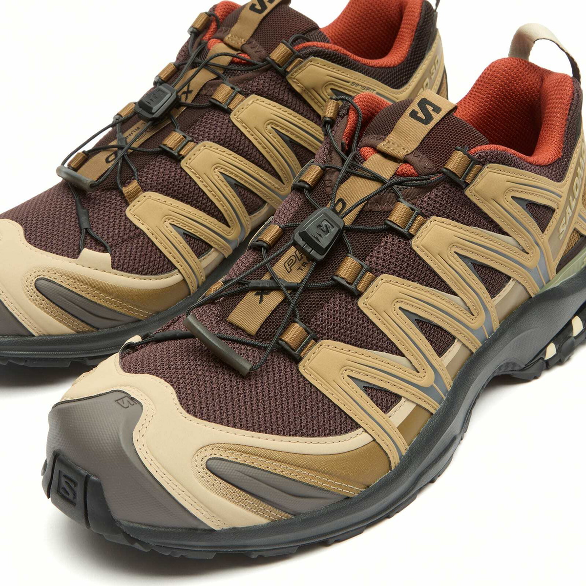 Salomon Men's XA PRO 3D Sneaker in Black Coffee/Kelp/Safari