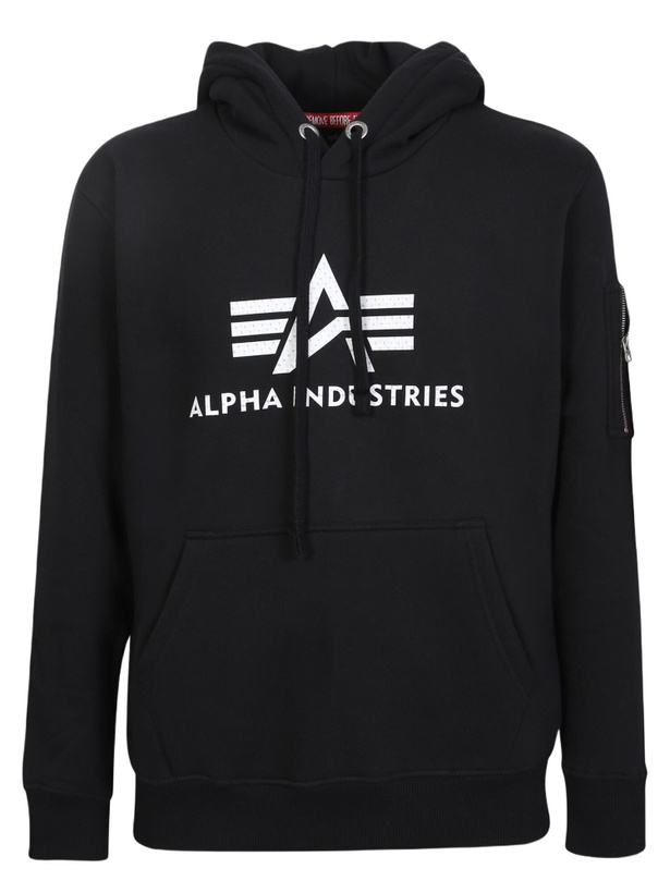 Photo: Alpha Industries Logo Hoodie