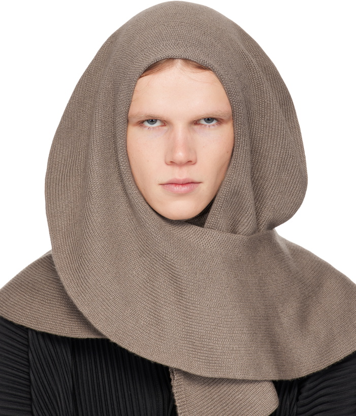 Photo: HOMME PLISSÉ ISSEY MIYAKE Taupe Cashmere Winter Gear Scarf