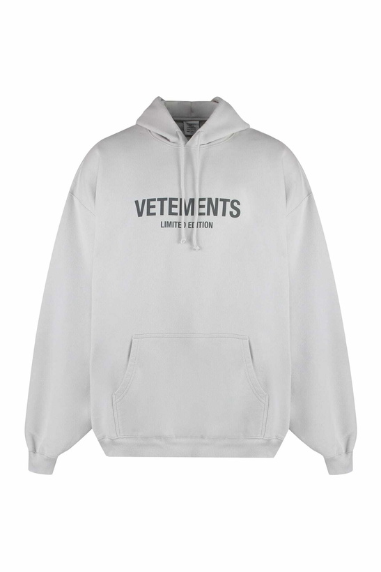 Photo: VETEMENTS Logo Print Hoodie