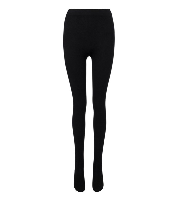 Photo: Nour Hammour Whit cashmere and wool tights