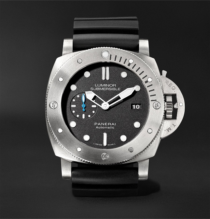 Photo: Panerai - Luminor Submersible 1950 3 Days Automatic 47mm Titanium and Rubber Watch, Ref. No. PAM01305 - Silver