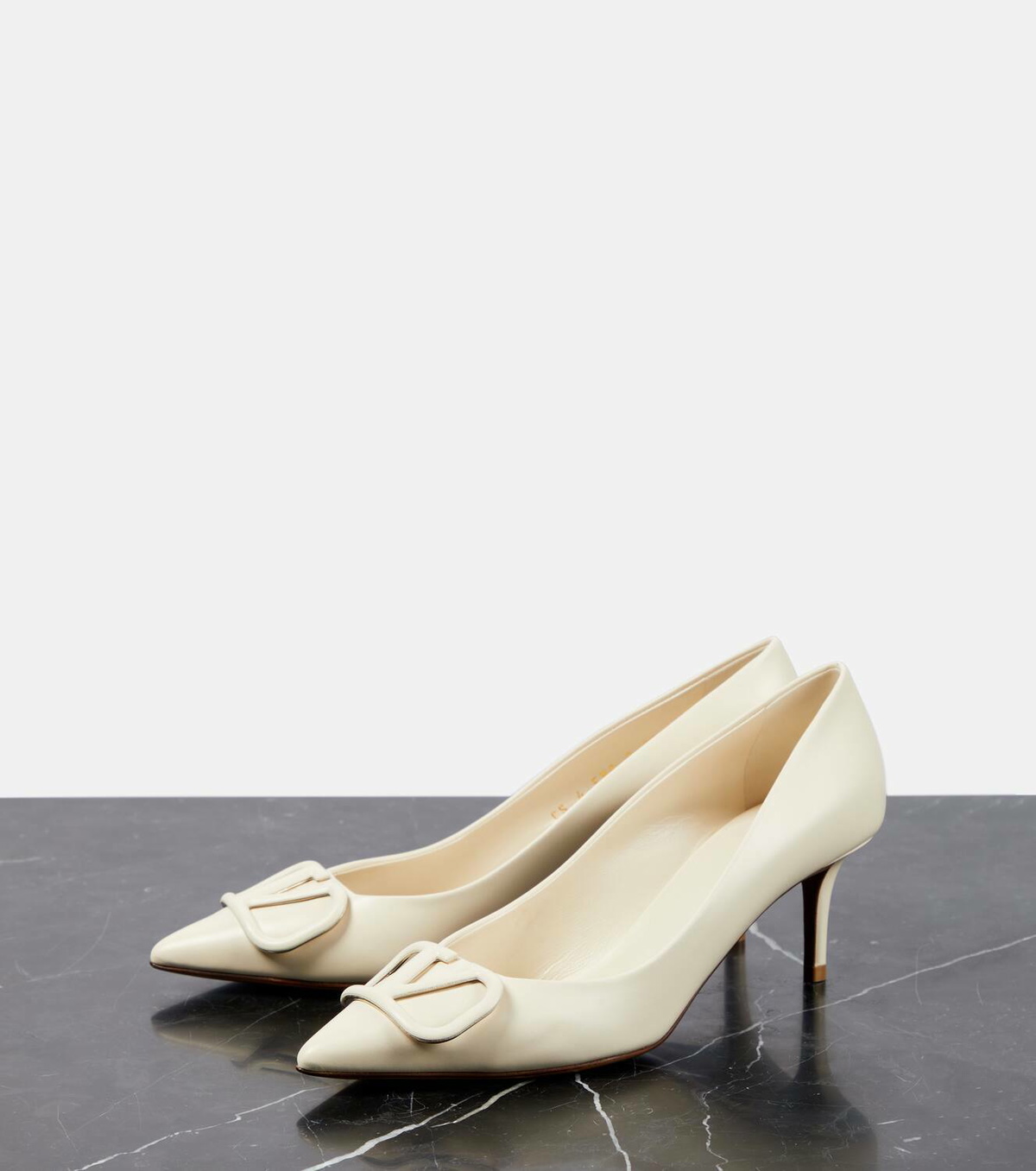 Valentino Garavani VLogo 60 leather pumps Valentino Garavani