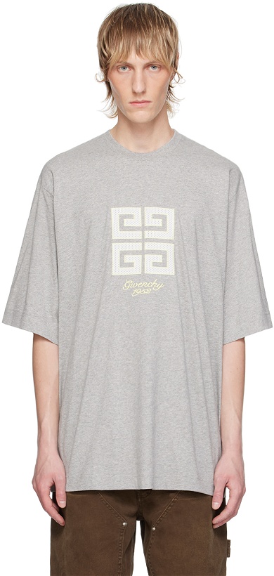Photo: Givenchy Gray 4G T-Shirt