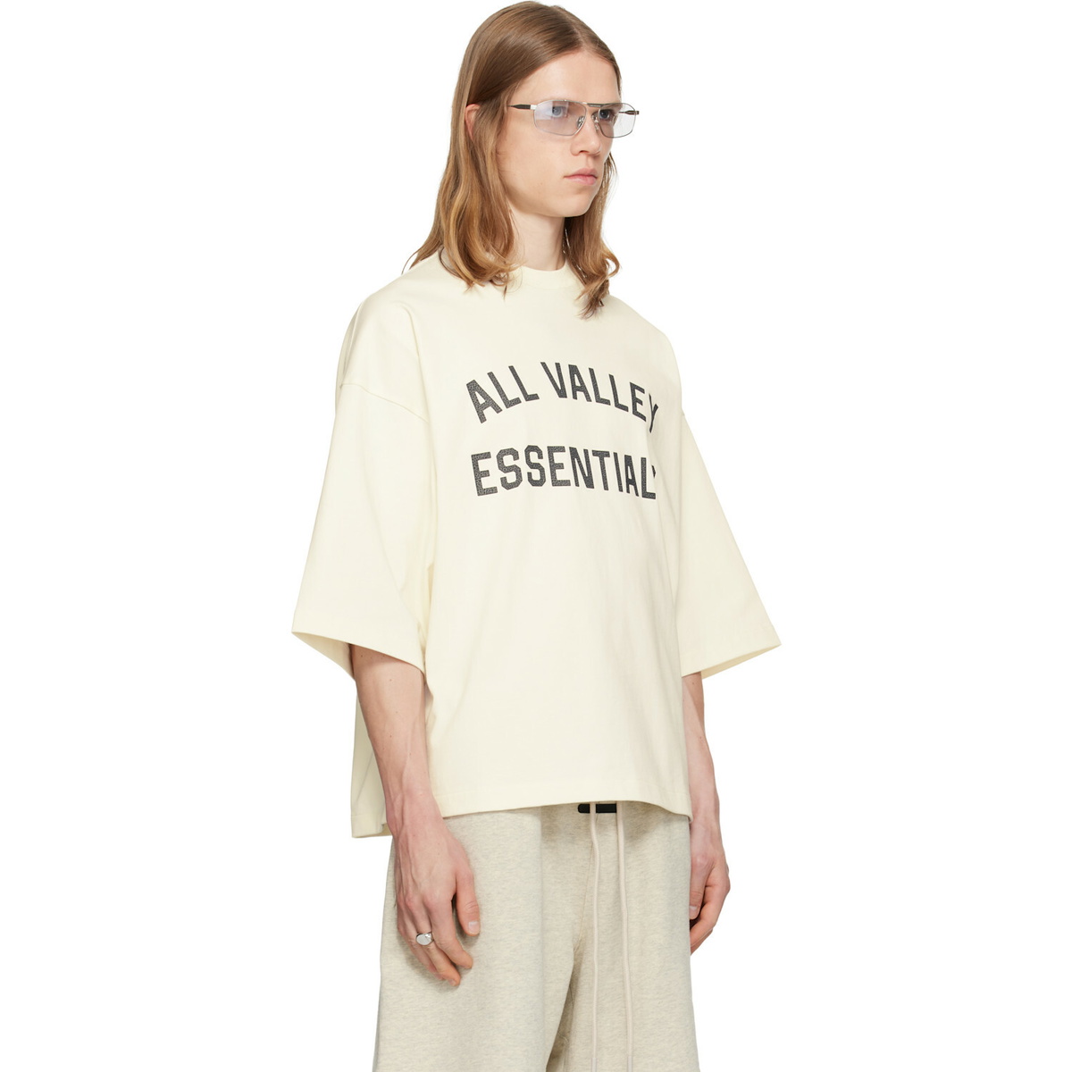 Fear of God ESSENTIALS Off-White Merch T-shirt