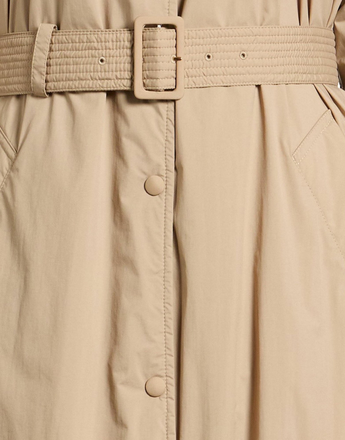 Moncler Womens Puffer in Beige