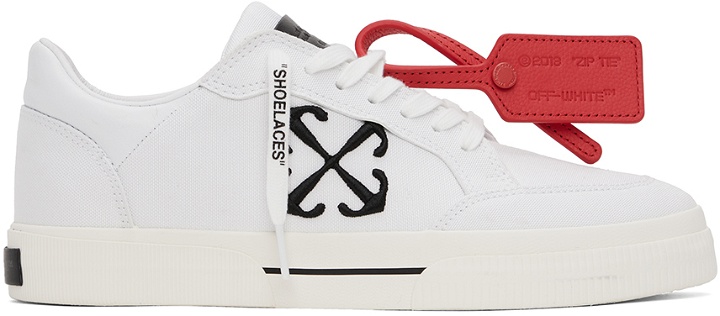 Photo: Off-White White New Low Vulcanized Sneakers