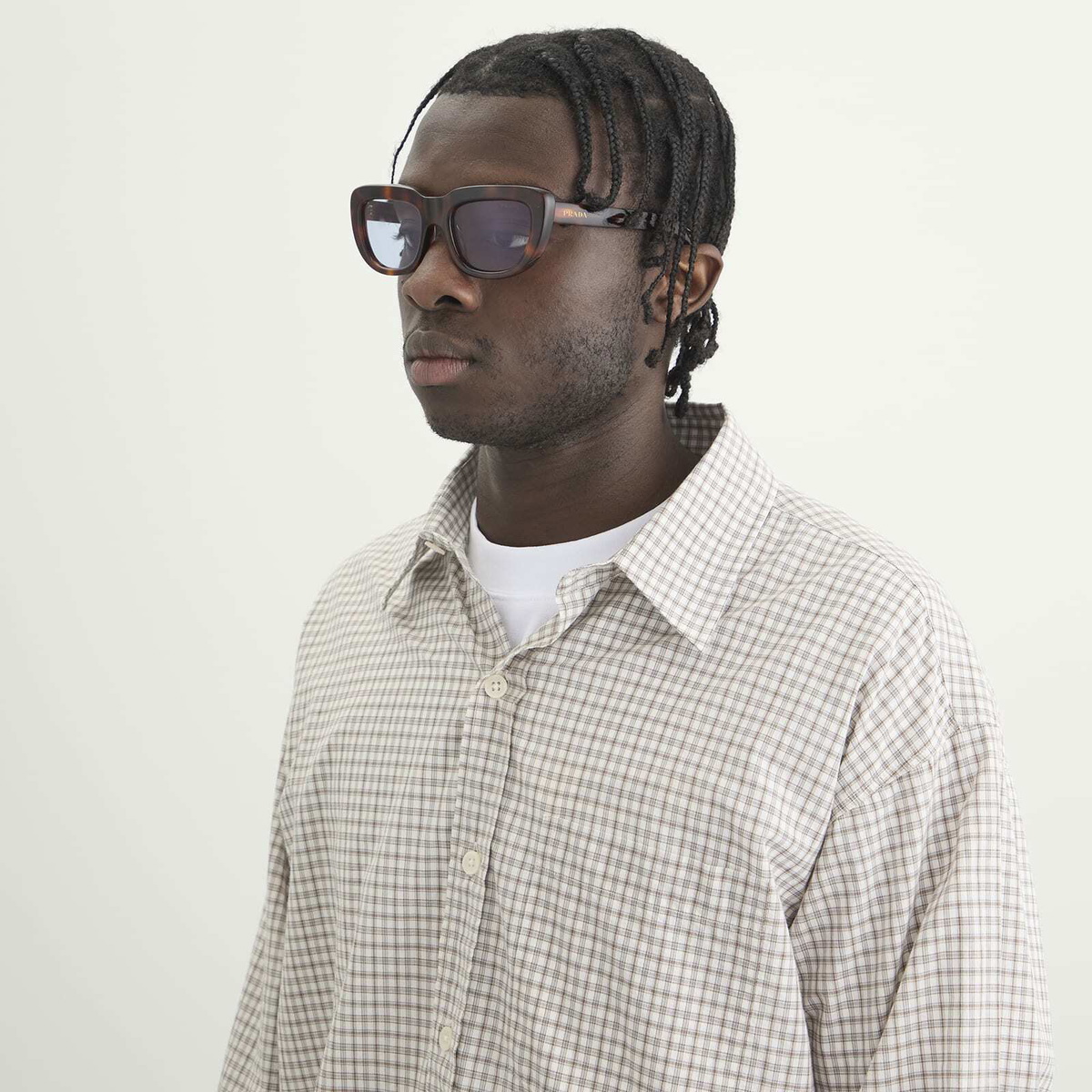 Prada Eyewear D07S Sunglasses in Classic Tortoise/Blue 