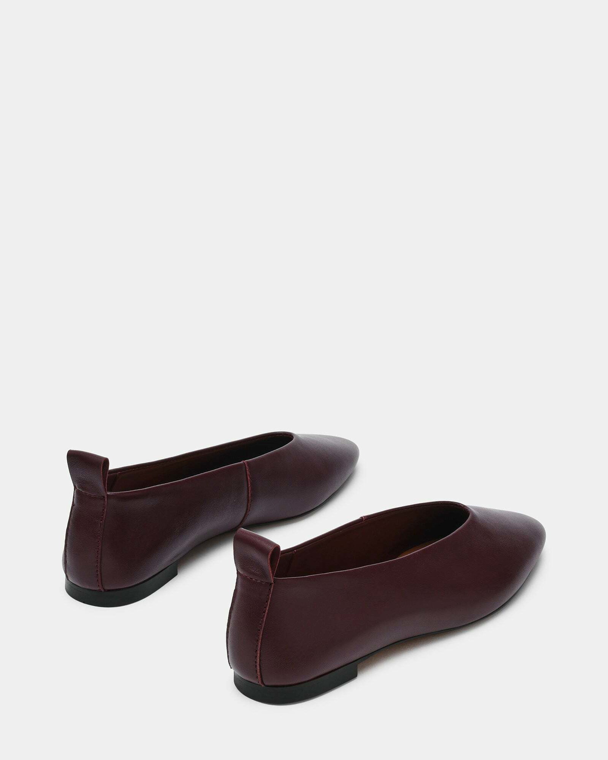 Steve Madden Swanky Flats in Plum