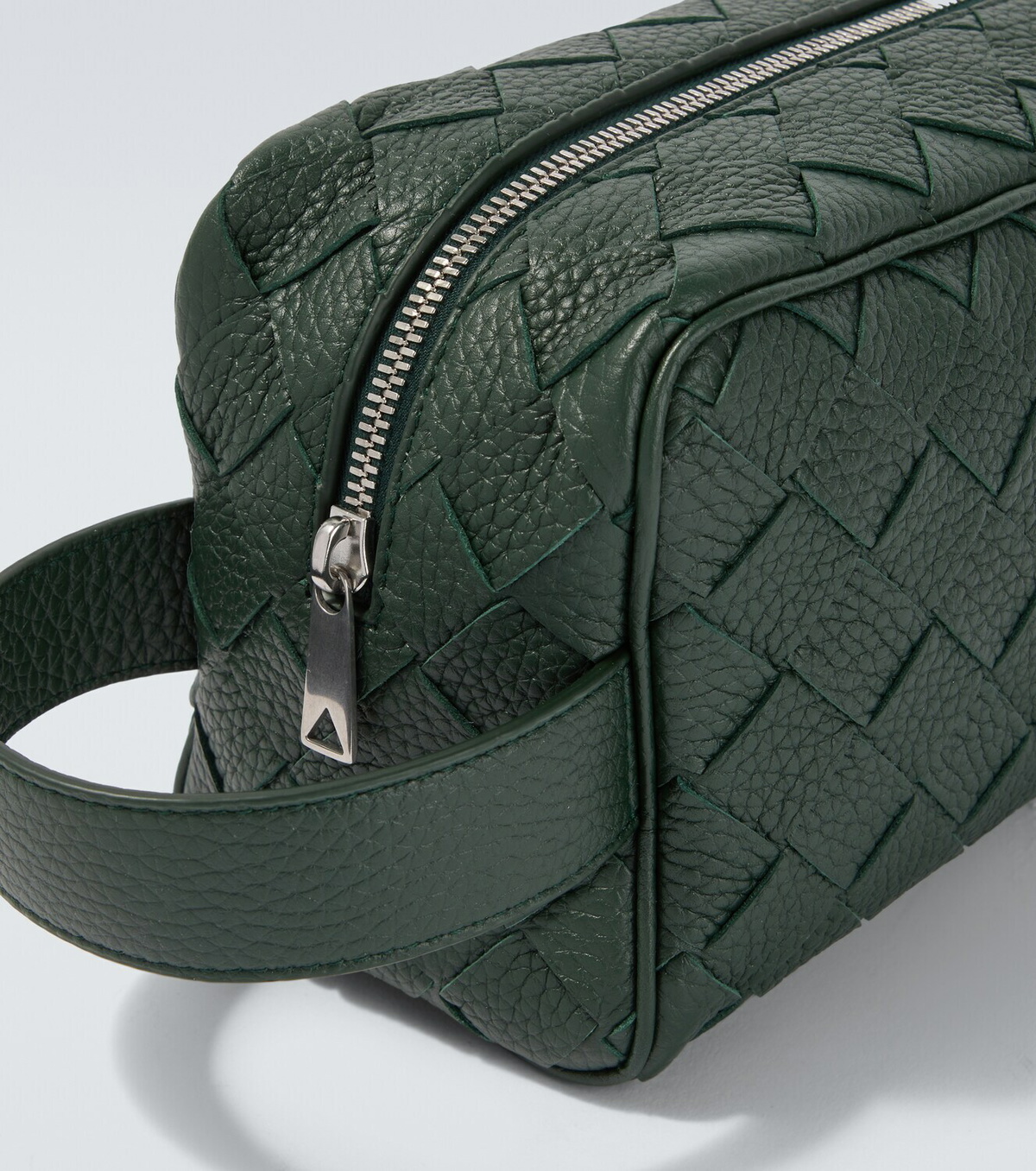 Bottega Veneta Intrecciato leather pouch