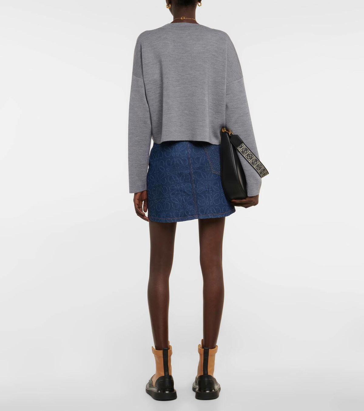 Loewe Anagram cropped wool-blend sweater
