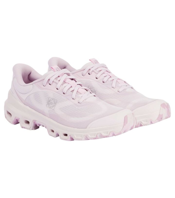 Photo: Loewe x On Cloudventure 2.0 running shoes