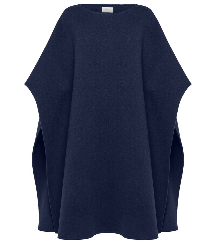 Photo: The Row Bruun wool and cashmere cape