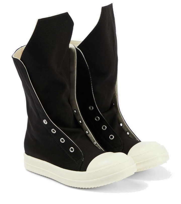 Photo: Rick Owens DRKSHDW Boot canvas sneakers