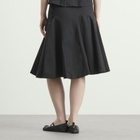 Peachy Den Women's Missy Midi Skirt in Onyx