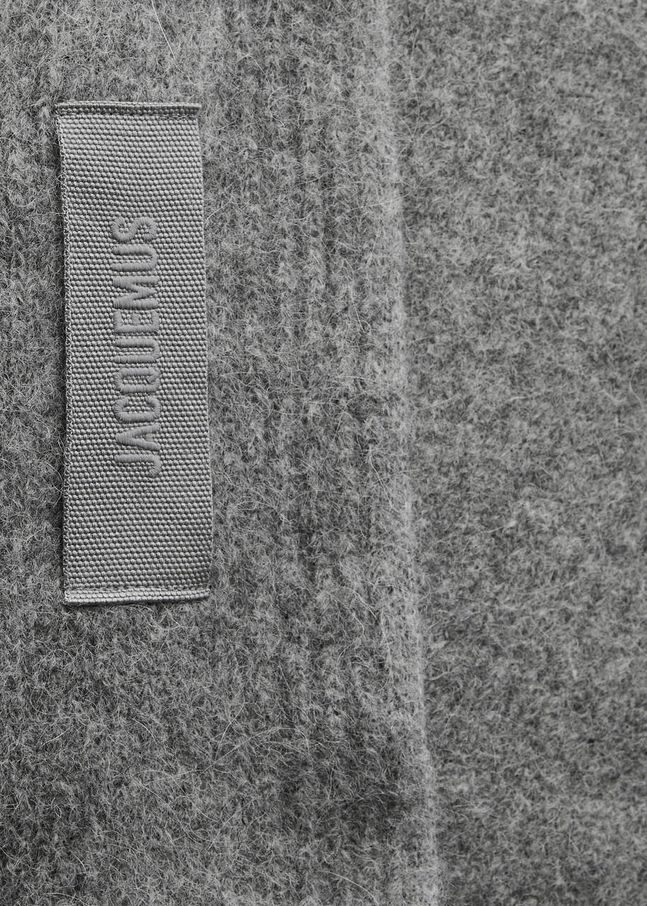 JACQUEMUS Le Chale Gros Grain in Dark Grey | FWRD