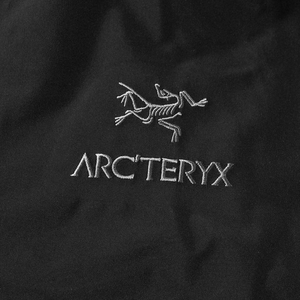 Arc'teryx Men's Beta LT Jacket in Black Arc'teryx