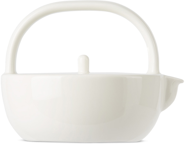 Photo: førs studio White Small Teapot, 13 oz / 384 mL