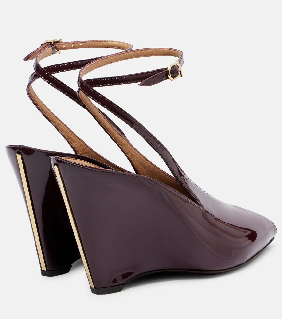 Ferragamo Arcadia 95 patent leather sandals