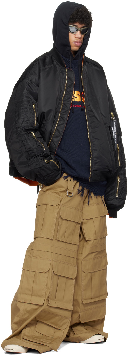 VETEMENTS Navy 'Jesus Loves You' Sweater Vetements