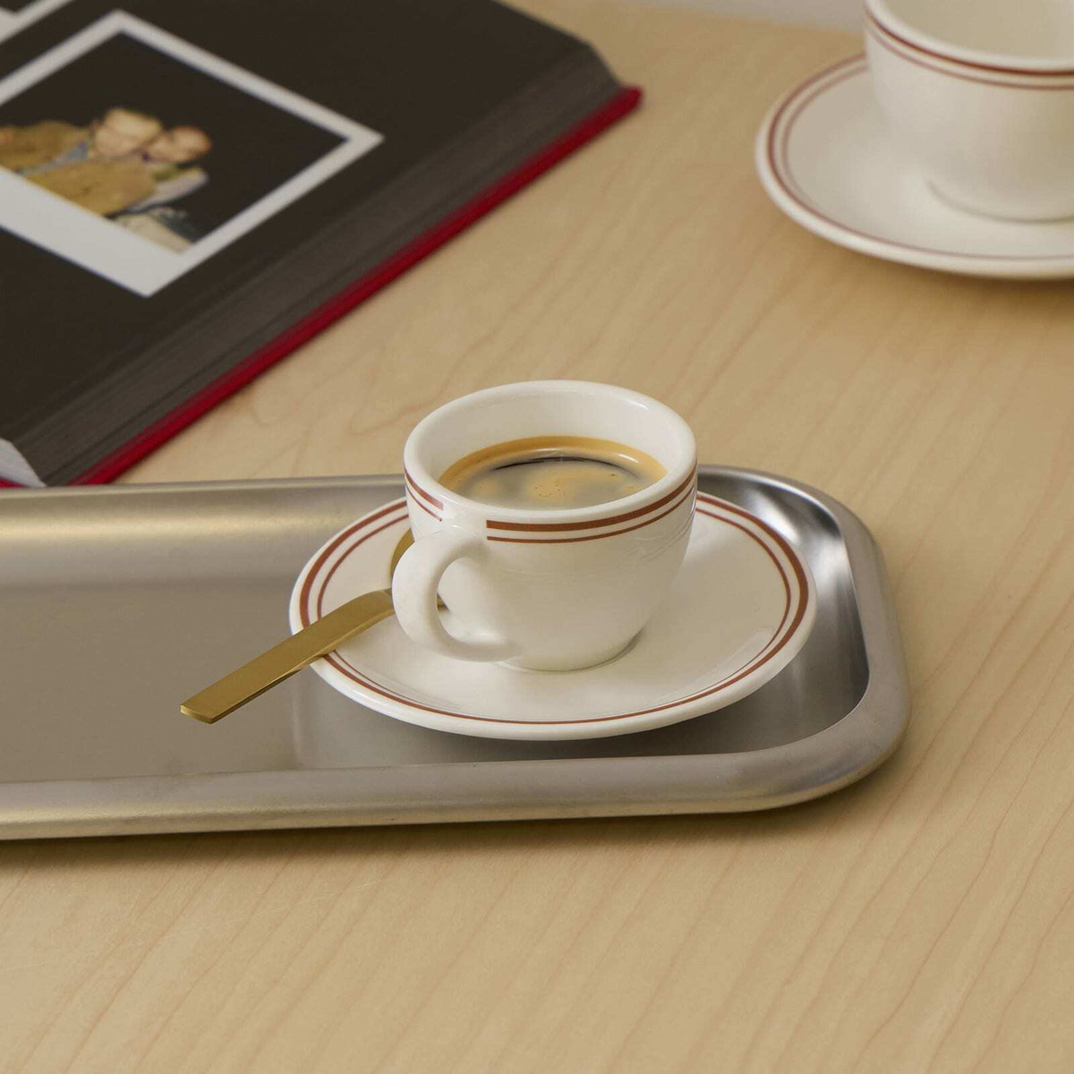 Service Projects Marlow Espresso Diner Cup & Plate in White/Red 