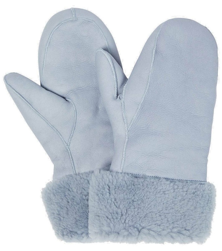 Photo: Yves Salomon Shearling-trimmed leather mittens