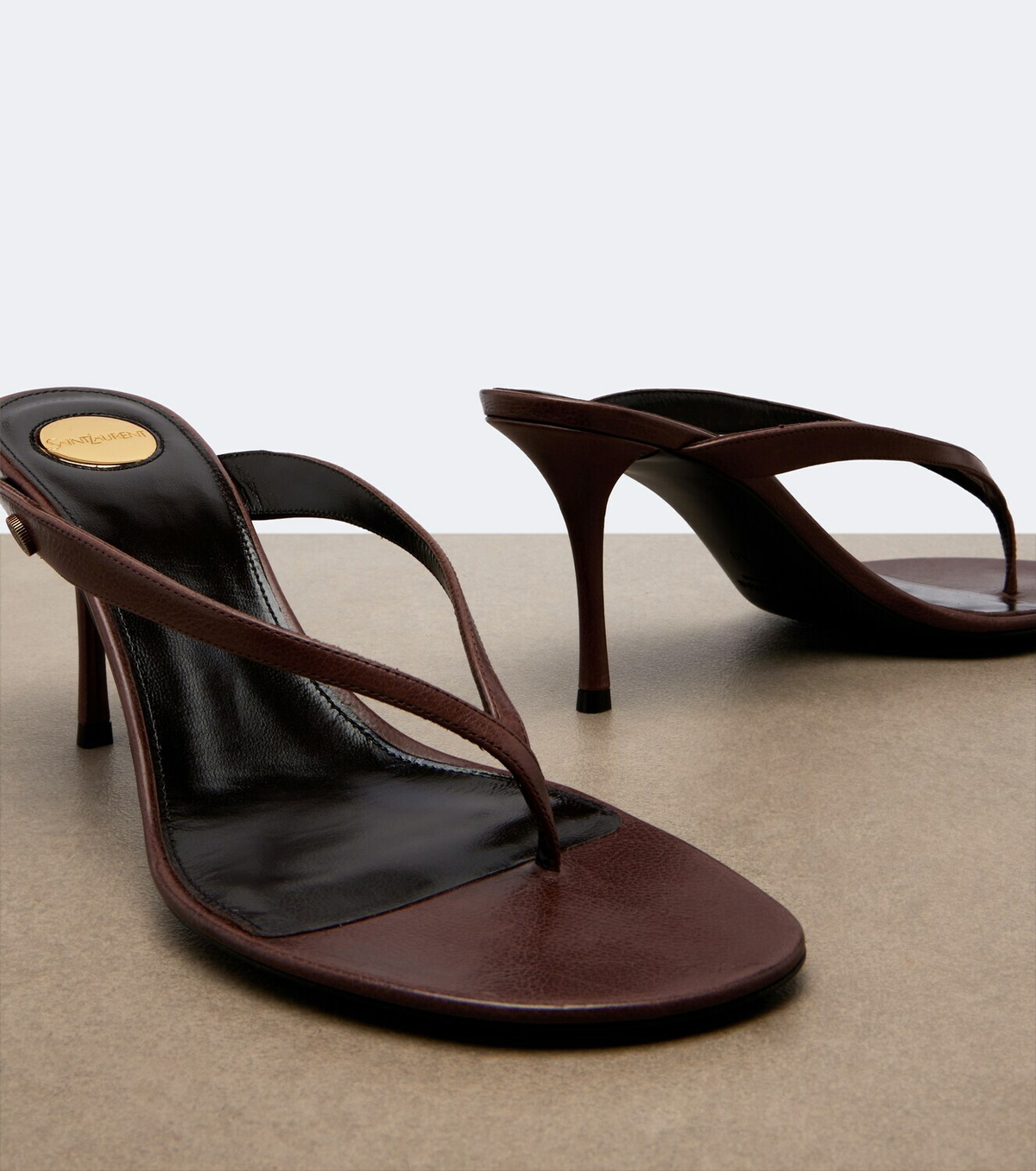 Saint Laurent Sue leather thong sandals