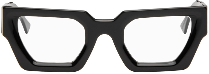 Photo: Kuboraum Black F3 Glasses