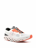 On Running Cloudstratus 3 Sneakers