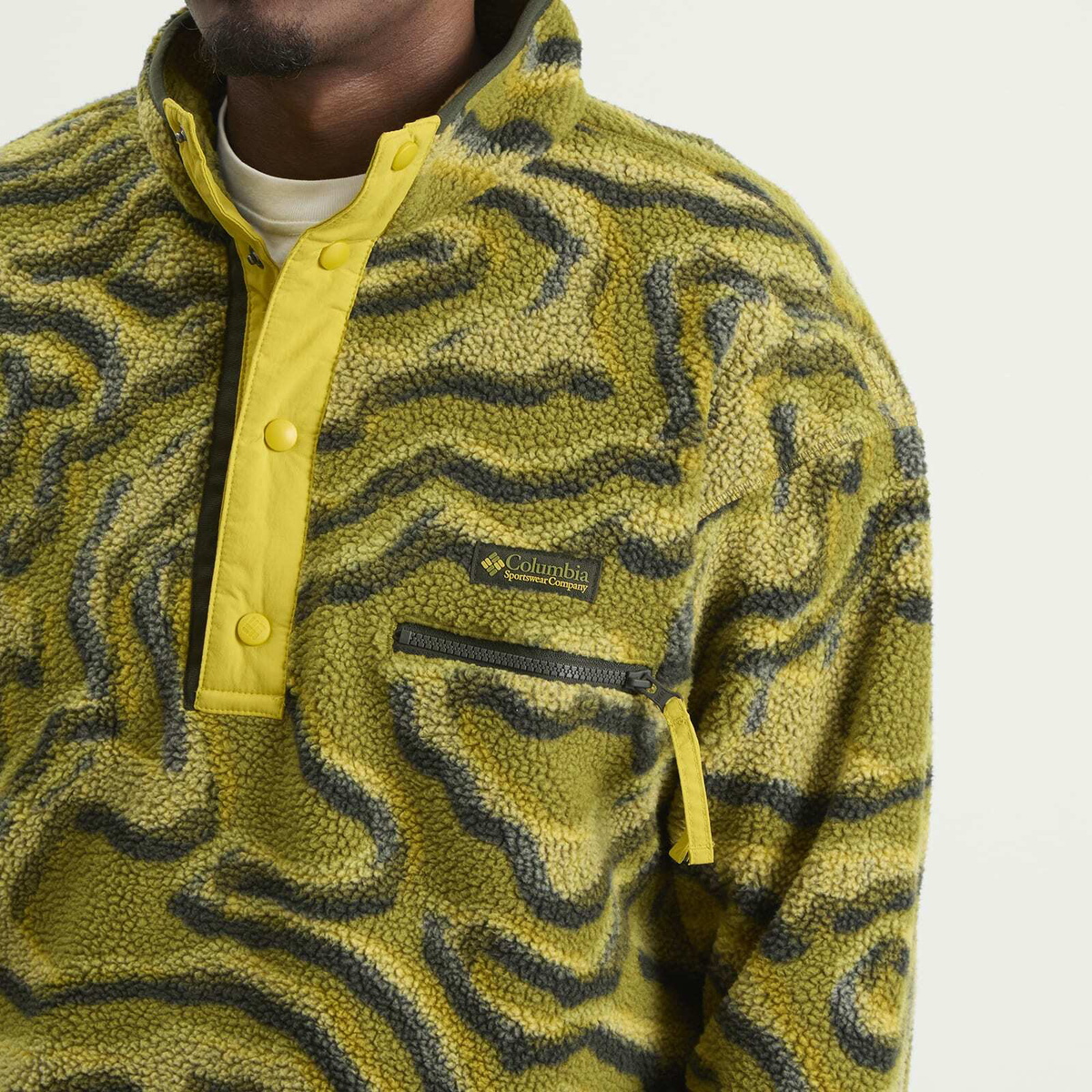 Columbia Men's Helvetia™ II Printed Half Snap Fleece in Mossy Green Topoglitch