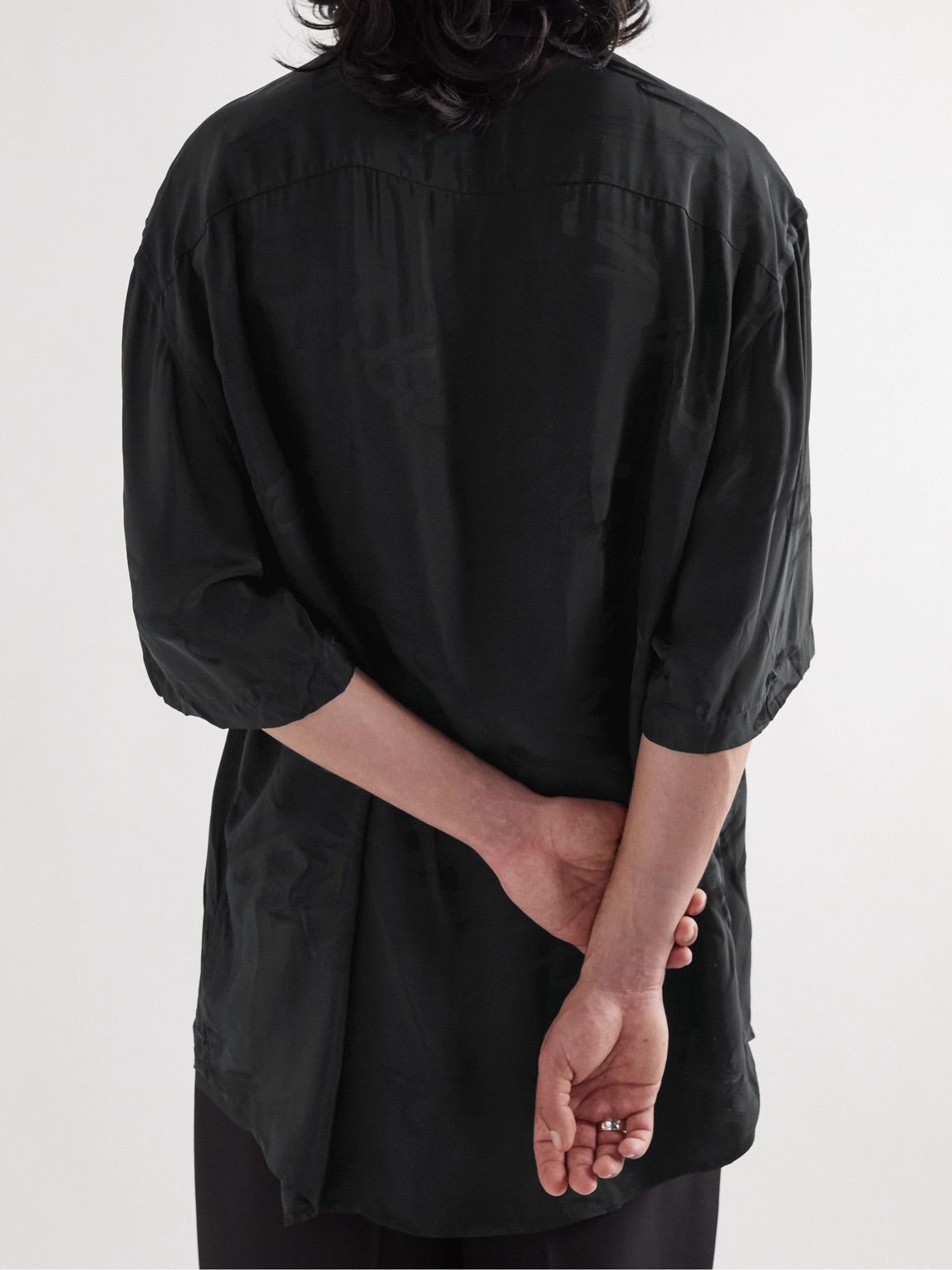 トップス balenciaga logo jacquard crinkled shirt BALENCIAGA Logo-Jacquard Crinkled Silk Shirt | endource