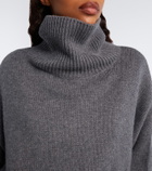 Lisa Yang Zerlina cashmere turtleneck sweater