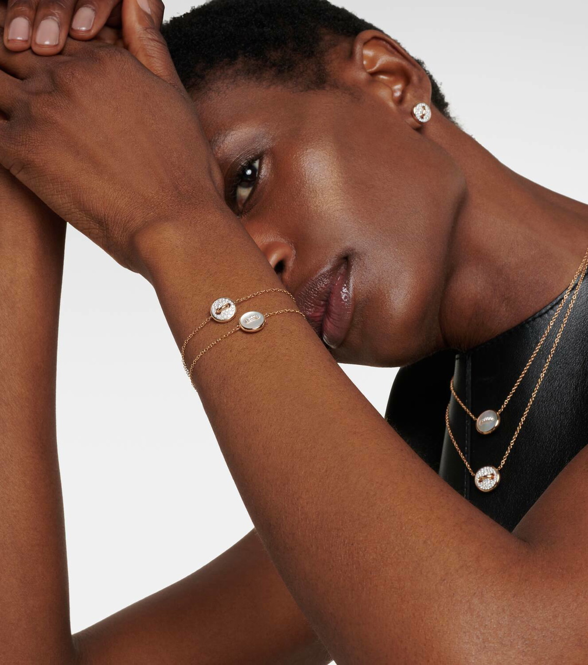 Pomellato Pom Pom Dot 18kt rose gold chain bracelet with white diamonds and mother of pearl