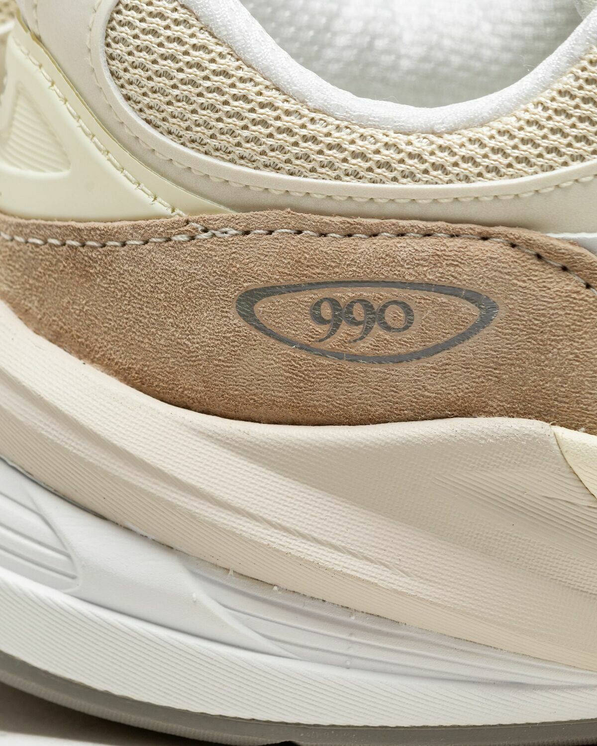 New Balance 990 V6 Brown/Beige Lowtop