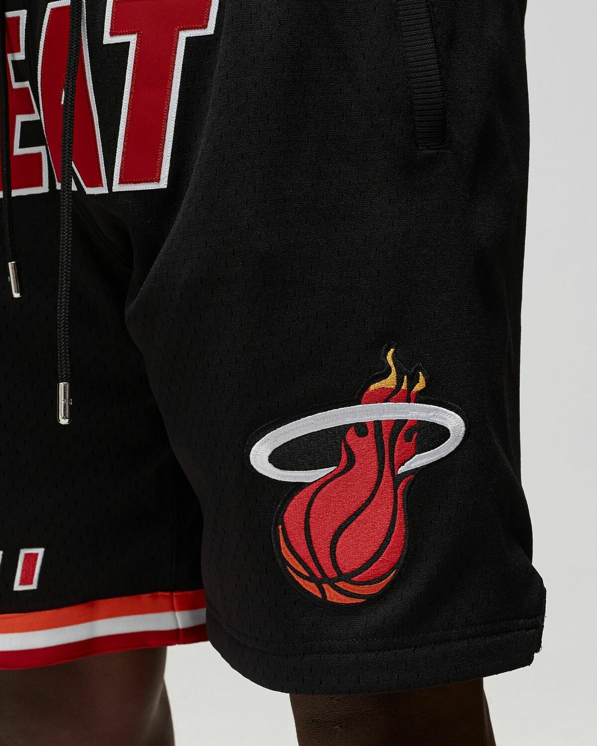 Mitchell & Ness JUST DON MIAMI HEAT SHORT Black Mens Sport & Team Short