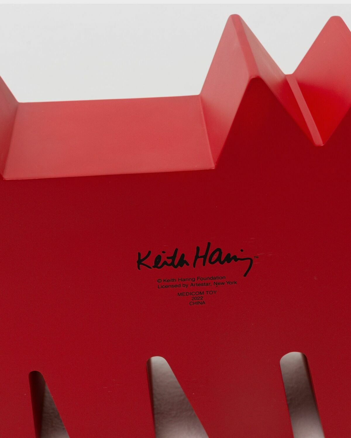 Medicom Keith Haring Barking Dog Statue Original Black|Red