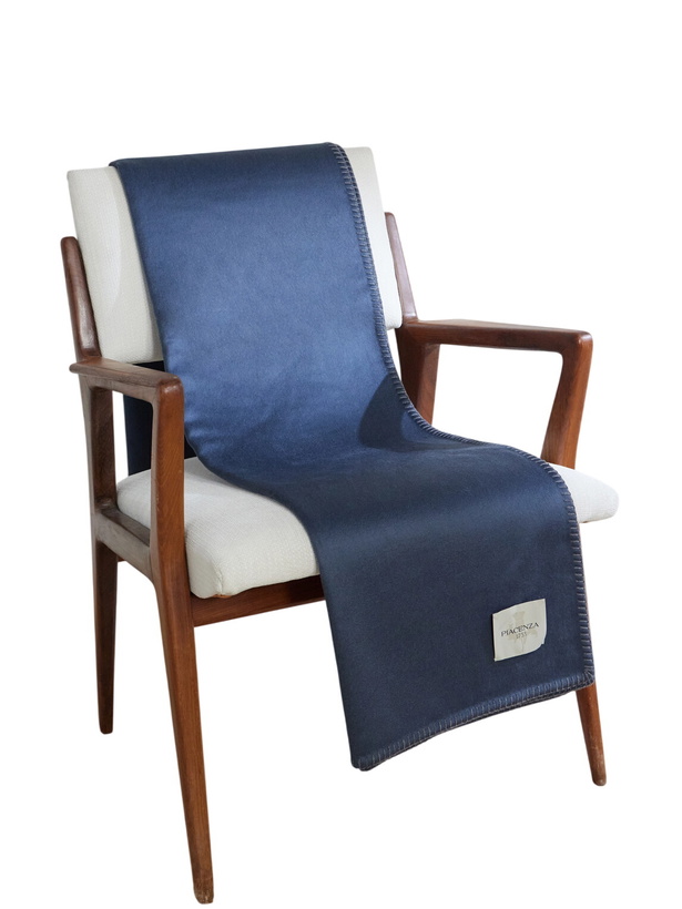 Photo: PIACENZA 1733 - Cashmere Throw