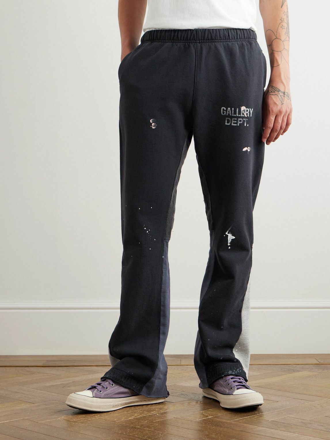 Gallery Dept. - Flared Paint-Splattered Panelled Logo-Print Cotton